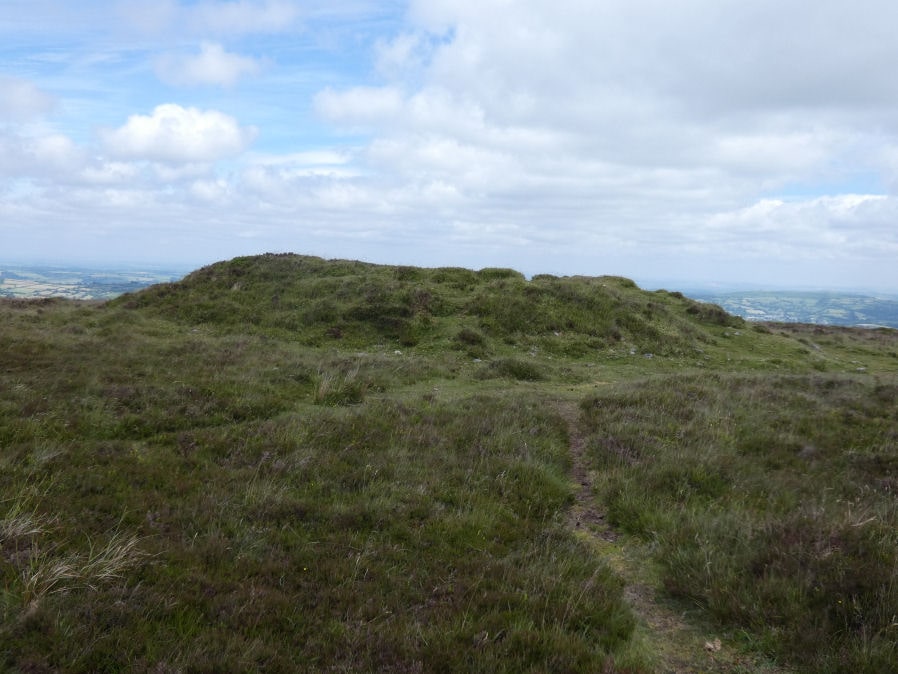 Kings Barrow Cairn