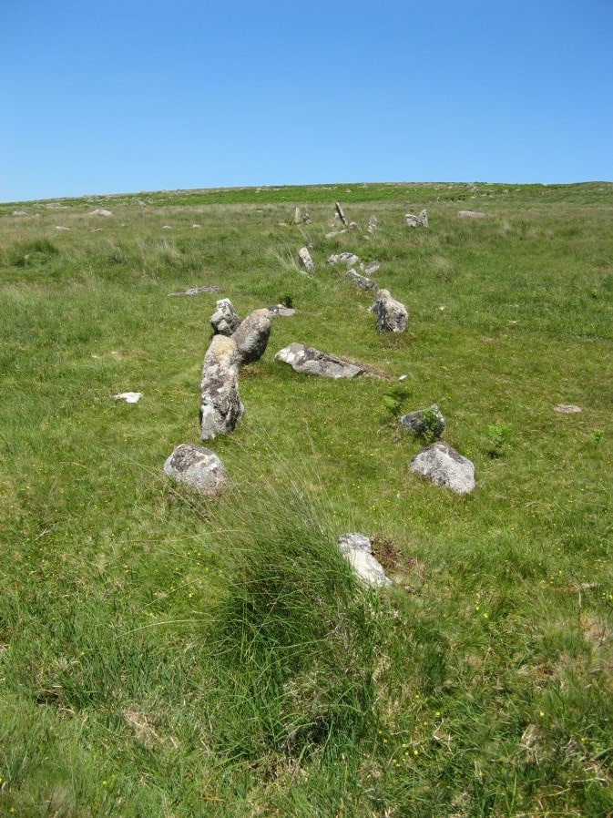 Trowlesworthy E. Stone Row