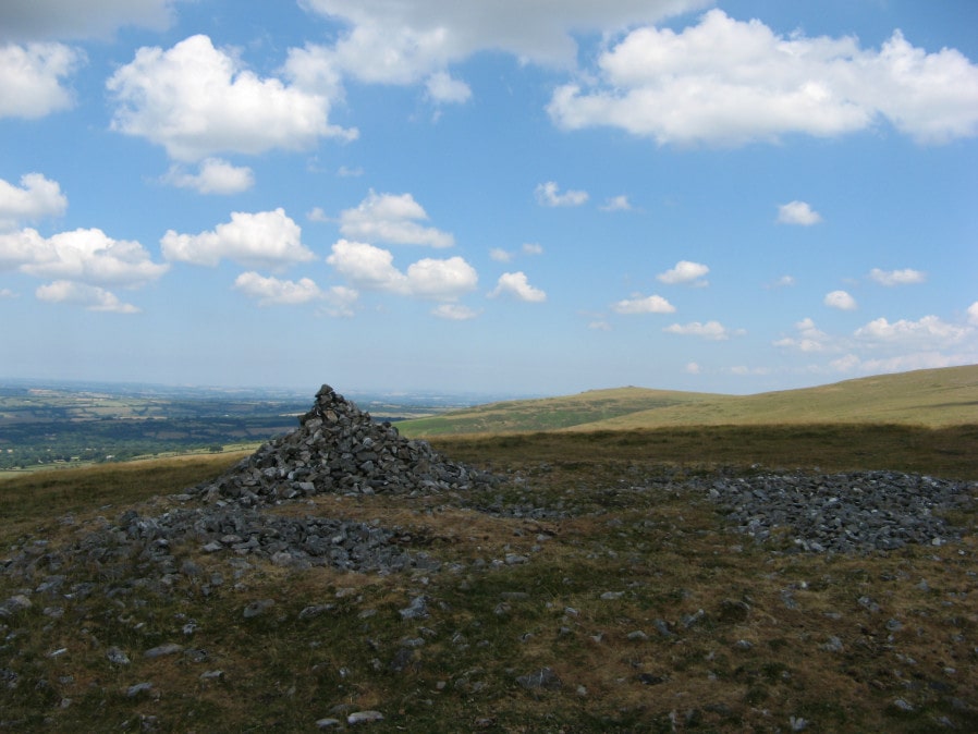 Great Nodden 16 Cairn
