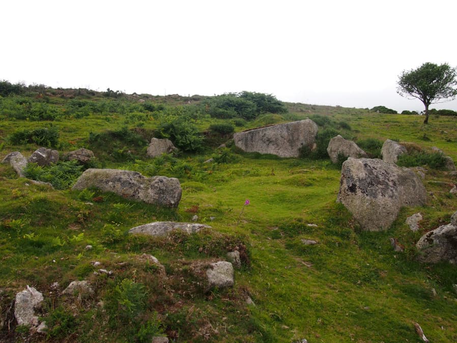 Mel Tor Round House