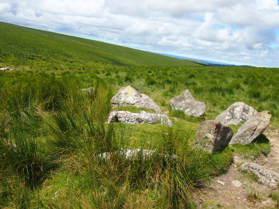 Grim's Grave Ring Setting Cairn and Cist