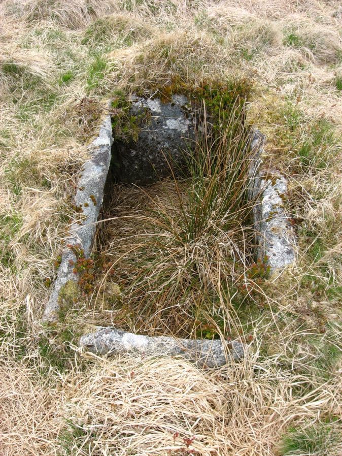 Black Newtake (N) No. 1 Ring Setting Cairn and Cist